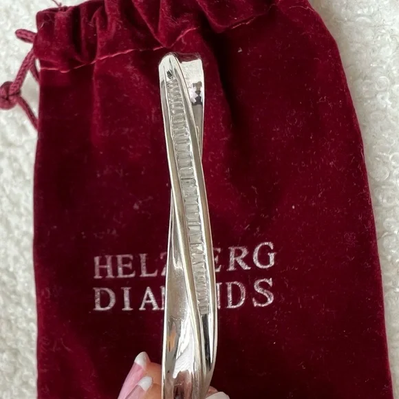Helzberg Diamond Bangle